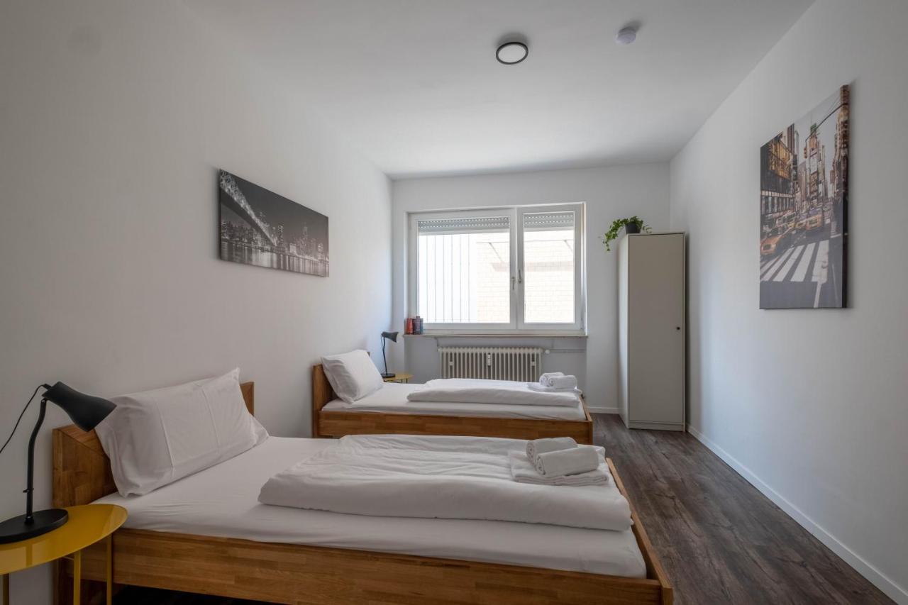 Spacious Flat Карлсруэ Экстерьер фото